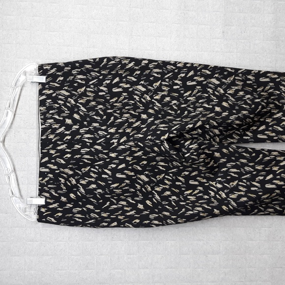 Chico's Fabulously Slimming Splatter Pattern Knit Ankle Pants - Picture 5 of 8